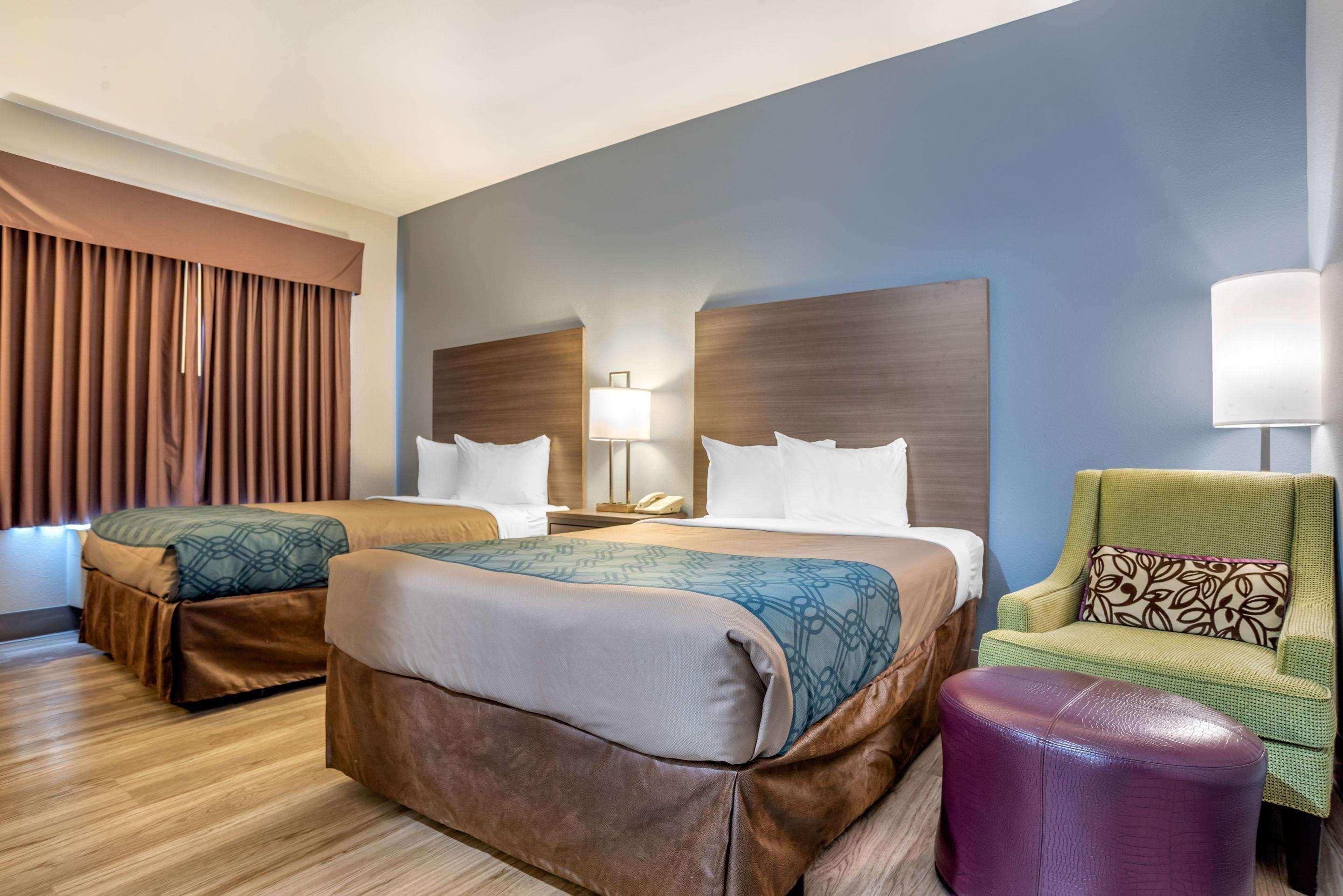Quality Inn & Suites Demopolis Экстерьер фото